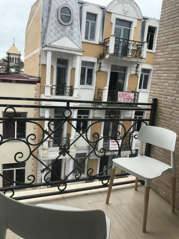 Piazza Apartment Batumi Exterior photo